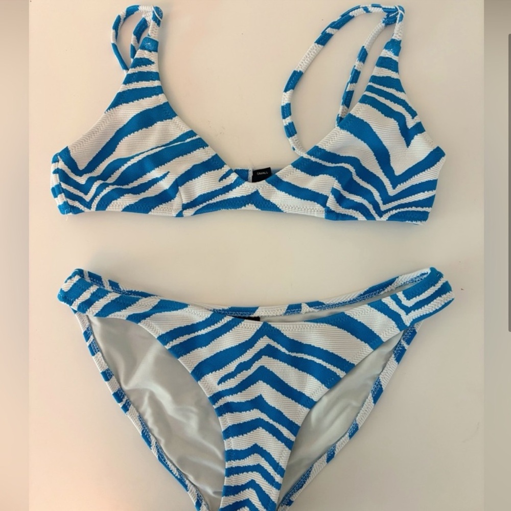 Triangl Swimwear Blue and White Zebra Bikini